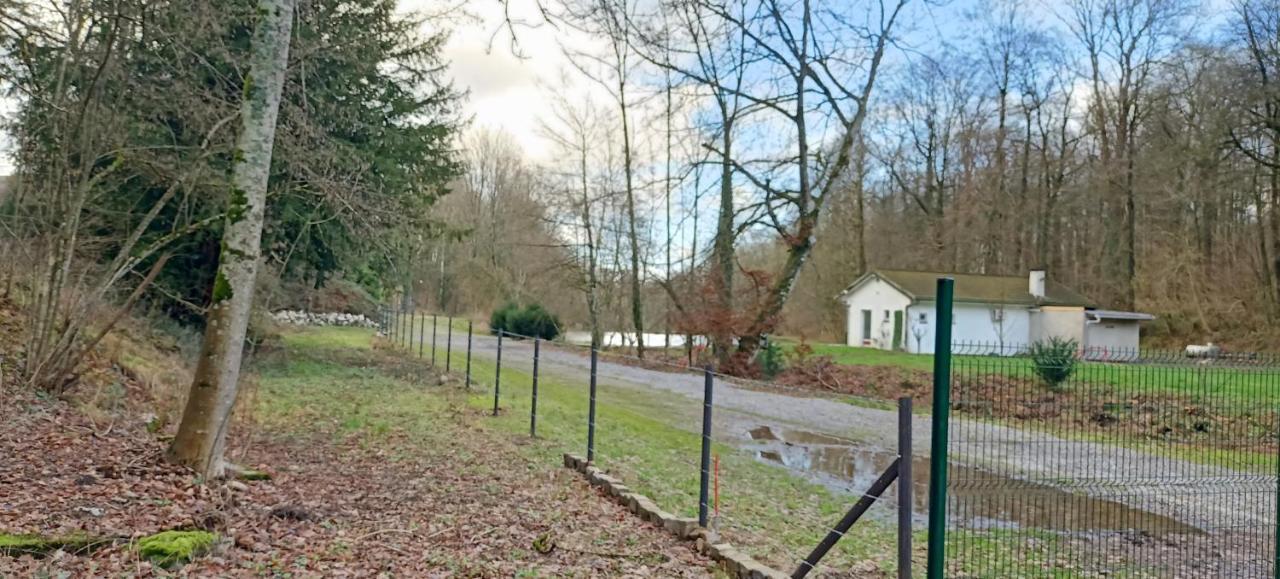 Deux Etangs Poissonneux Au Milieu Des Bois Avec Gite Moderne, La Halte Des Deux Lacs Rosée Eksteriør billede